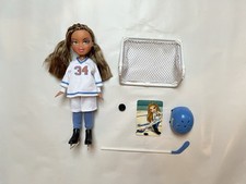 BRATZ 2007 Yasmin LALKA HOKEJOWA NA LODZIE VHTF RZADKA PLAY SPORTZ EXCLUSIVE Kanadyjska MGA na sprzedaż  Wysyłka do Poland