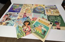Lot arch books for sale  Temple