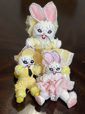 Usado, Família de coelhinhos da Páscoa com mamãe coelho e bebês feitos à mão arte popular VINTAGE! comprar usado Usado, Família de coelhinhos da Páscoa com mamãe coelho e bebês feitos à mão arte popular VINTAGE! comprar usado  Enviando para Brazil