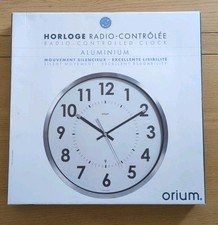Horloge radio contrôlée d'occasion  Châtellerault