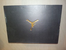 Scarpe uomo sneakers usato  Vallefoglia