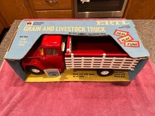 Ertl international loadstar for sale  Spring Hill