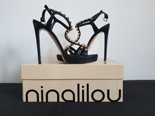 Ninalilou sandali neri usato  Manerbio