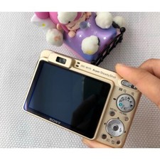 Câmera Digital Sony DSC-W170 10.1 Megapixels CCD 80% Nova Bom Estado Dourada comprar usado Câmera Digital Sony DSC-W170 10.1 Megapixels CCD 80% Nova Bom Estado Dourada comprar usado  Enviando para Brazil