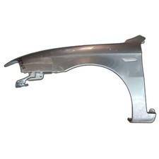 Parafango anteriore sinistro usato Parafango anteriore sinistro usato  Pratola Peligna