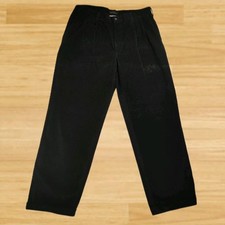 pantalons velours d'occasion pantalons velours d'occasion Expédié en Belgium