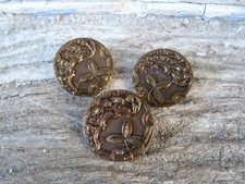 Lot boutons anciens d'occasion  Saint-Jean-de-Liversay