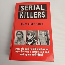 SERIAL KILLERS: THEY LIVE TO KILL By Rodney Castleden - Hardcover Crime Like New comprar usado  Enviando para Brazil