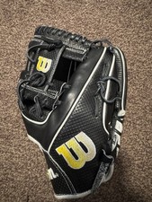Wilson a2000 baseball for sale  LONDON