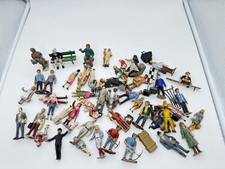 Raccolta personaggi accessori usato  Spedire a Italy