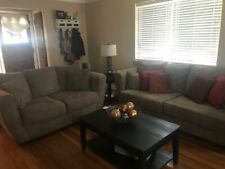 Good love seat for sale  Cincinnati