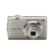Nikon coolpix s3000 usato  Spedire a Italy
