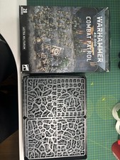 Astra militarum combat for sale  STANFORD-LE-HOPE