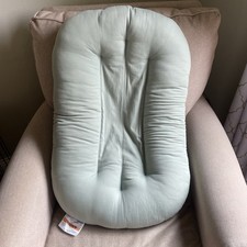 Snuggle Me Infant Lounger Light Green, usado comprar usado  Enviando para Brazil
