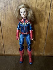 Boneca Capitã Marvel super-herói boneca da moda Hasbro 2018 roupas botas comprar usado  Enviando para Brazil