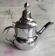 Petite théière inox d'occasion  Vire
