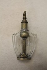 Bouteille flacon parfum d'occasion  Langoiran