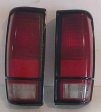 CONJUNTO DE LANTERNAS TRASEIRAS BLAZER LH E RH 1988 S10 USADO FABRICANTE DE EQUIPAMENTO ORIGINAL comprar usado  Enviando para Brazil