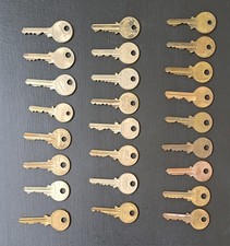 Vintage keys yale for sale  KETTERING