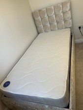 Cream crushed velvet for sale  BRADFORD