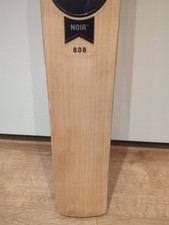 Noir 808 cricket for sale  WOKING