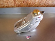 Réservoir suzuki 250 d'occasion Réservoir suzuki 250 d'occasion  France