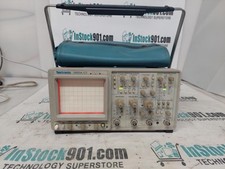 Tektronix oscilloscopio 2465a usato Tektronix oscilloscopio 2465a usato  Spedire a Italy