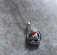 Collana collezione the usato  Roma