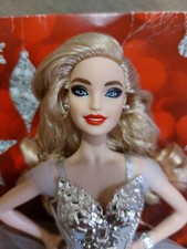 Barbie holiday 2021 usato  Villaricca