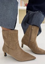 Stivaletto mini borchie usato  Carpi