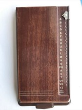 Usado, Lista telefônica vintage Bates Secretary modelo G localizador de lista de metal flip-up endereço comprar usado  Enviando para Brazil