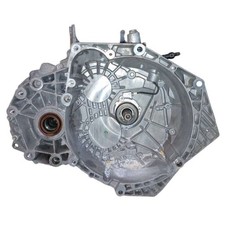 Cambio opel insignia usato  Pratola Peligna