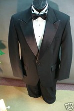 Tuxedo rental for sale  Nashville