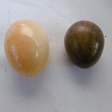 Oeufs pierre polie d'occasion  Vif