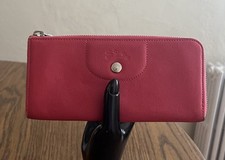 Longchamp wallet d'occasion  Expédié en Belgium