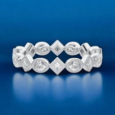 950 Platino Diamante Banda Eternidad Corte Princesa Laboratorio Cultivado 1... comprar usado  Enviando para Brazil