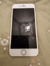 Apple iPhone 7 32GB ouro rosa A1778 no EE tela rachada com defeito Leia a descrição, usado comprar usado Apple iPhone 7 32GB ouro rosa A1778 no EE tela rachada com defeito Leia a descrição, usado comprar usado  Enviando para Brazil