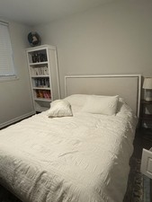 Queen bed frame for sale Queen bed frame for sale  Chicago