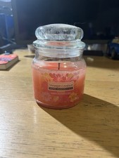 Yankee candle happy for sale Yankee candle happy for sale  SOUTHEND-ON-SEA
