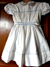 Ancienne petite robe d'occasion  Riorges