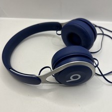 Faulty beats dre for sale  ELLESMERE PORT
