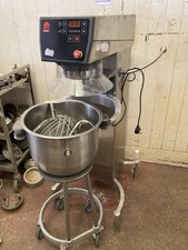 Bear vari 30qt for sale Bear vari 30qt for sale  HEYWOOD