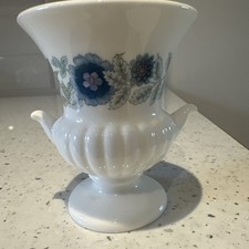Small wedgwood urn for sale  CHICHESTER