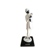 Armani statuetta donna usato  Villafrati