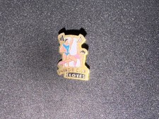 Pins badge enamel d'occasion  Expédié en Belgium