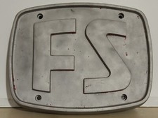 Fregio frontale alluminio usato  Italia