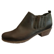 Clarks artisan wilrose for sale  Fuquay Varina