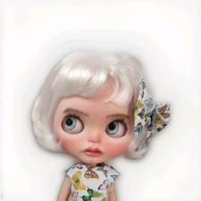 Blythe doll custom d'occasion  Saint-Pierre-Église