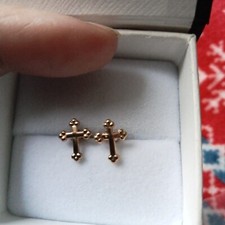 9ct gold stud for sale  HULL