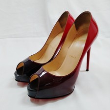 Christian louboutin pumps d'occasion  Expédié en Belgium